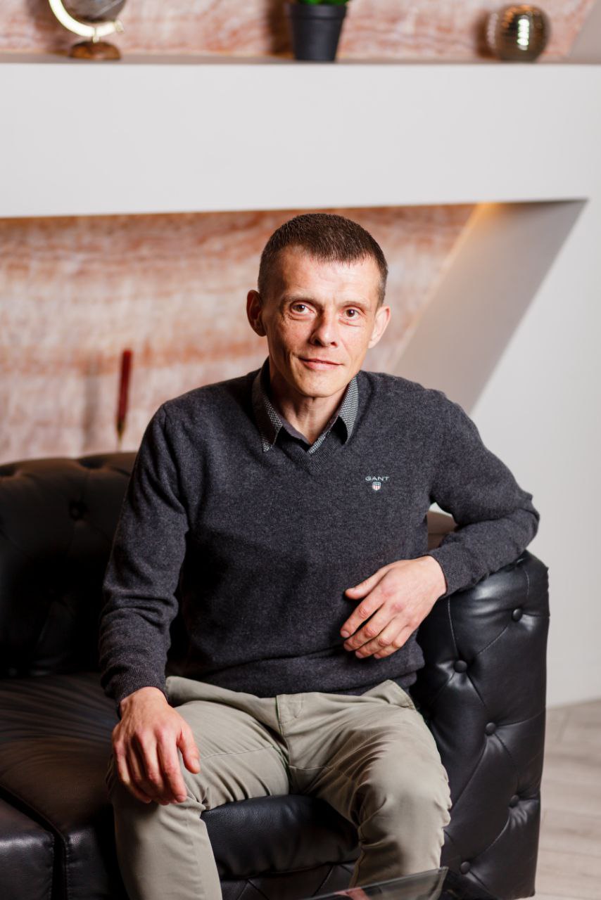 Валерій — ріелтор